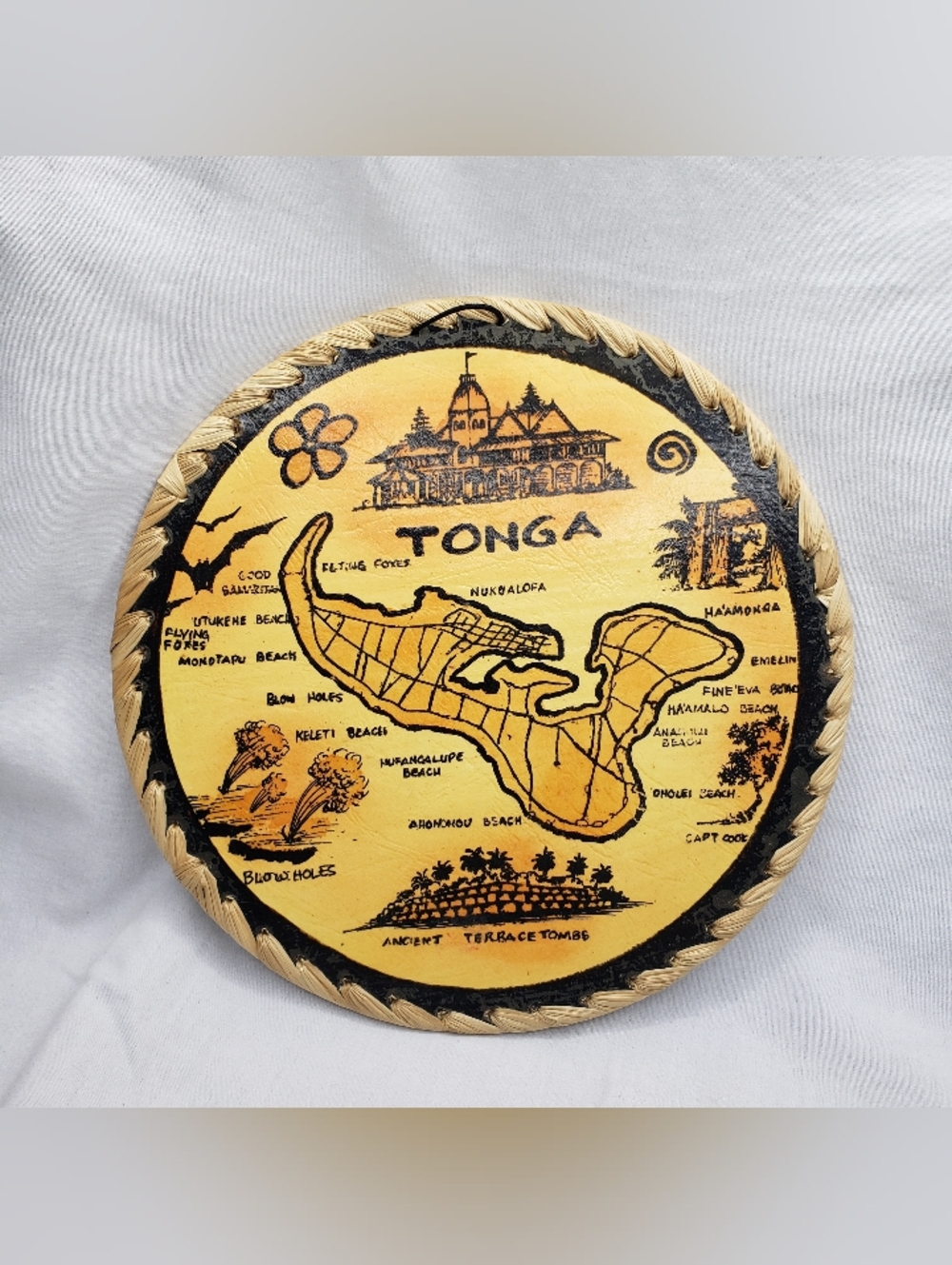 Toki Bar Art Tongo Handmade Wall Hanging